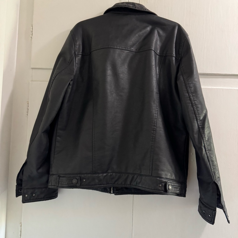 Levi's Men's Faux Leather Bomber Style Jacket Size Large - Picture 2 of 7
